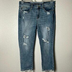 Judy Blue Capri Fit Light Wash Distressed Denim